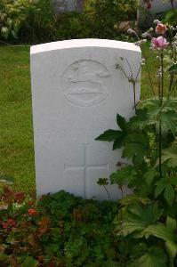 Dozinghem Military Cemetery - Robinson, George John