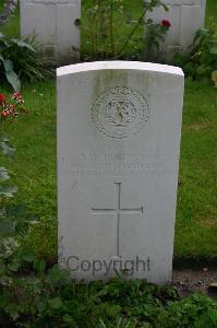 Dozinghem Military Cemetery - Rogerson, Andrew William