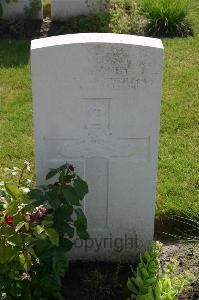 Dozinghem Military Cemetery - Rooney, W