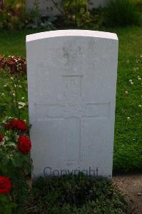 Dozinghem Military Cemetery - Rosling, Thomas