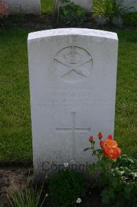 Dozinghem Military Cemetery - Rutter, John