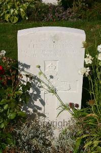 Dozinghem Military Cemetery - Salisbury, J H