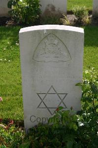 Dozinghem Military Cemetery - Savitz, Joseph