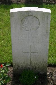 Dozinghem Military Cemetery - Scollen, Patrick