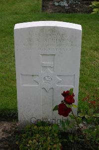 Dozinghem Military Cemetery - Scriven, W A