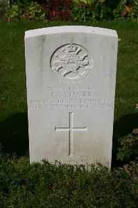 Dozinghem Military Cemetery - Sharp, John Albert