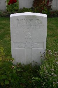 Dozinghem Military Cemetery - Shattock, William Leon