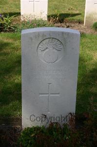 Dozinghem Military Cemetery - Sheehan, Daniel Joseph