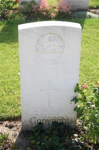 Dozinghem Military Cemetery - Simons, Henry