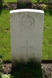 Dozinghem Military Cemetery - Singer, John Marshall Lang
