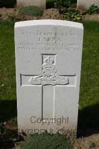 Dozinghem Military Cemetery - Skea, James