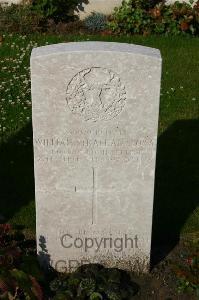 Dozinghem Military Cemetery - Slora, William Strachan