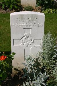 Dozinghem Military Cemetery - Smith, Charles Anthony