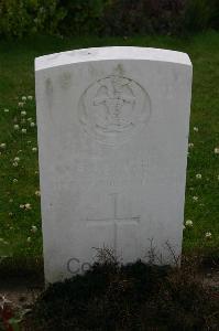 Dozinghem Military Cemetery - Smith, Enos John