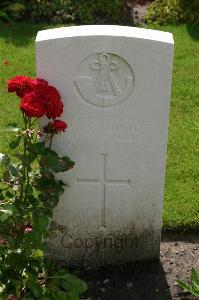 Dozinghem Military Cemetery - Smith, W A