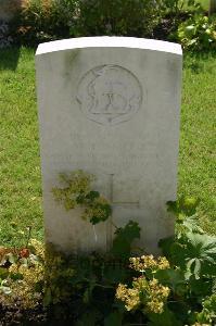 Dozinghem Military Cemetery - Smith, Walter Thomas