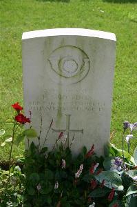 Dozinghem Military Cemetery - Snowdon, Frederick