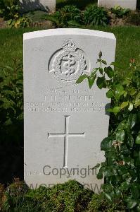 Dozinghem Military Cemetery - Spencer, John Hermon