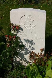 Dozinghem Military Cemetery - Spice, Joseph William