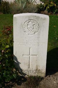 Dozinghem Military Cemetery - Talbot, B