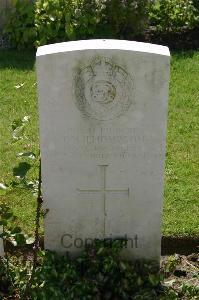 Dozinghem Military Cemetery - Thompson, Thomas Nicholls