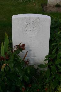 Dozinghem Military Cemetery - Thornton, Sydney James
