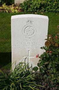 Dozinghem Military Cemetery - Thurling, Albert Edward