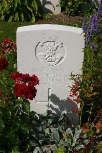 Dozinghem Military Cemetery - Thurston, Jack