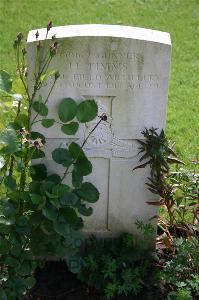 Dozinghem Military Cemetery - Timms, H