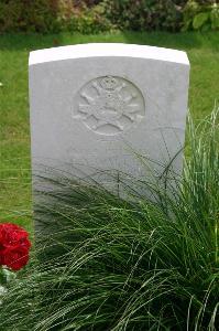 Dozinghem Military Cemetery - Walter, Felix Alfred