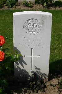 Dozinghem Military Cemetery - Ward, W H