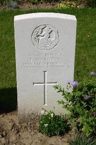 Dozinghem Military Cemetery - Warren, Frederick