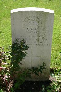 Dozinghem Military Cemetery - Webb, Charles