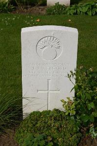 Dozinghem Military Cemetery - Welsch, James Frederick