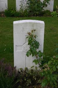 Dozinghem Military Cemetery - Wetton, James Henry