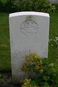 Dozinghem Military Cemetery - Widdup, Wilfred