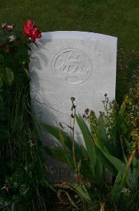 Dozinghem Military Cemetery - Williams, H
