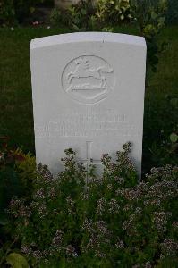 Dozinghem Military Cemetery - Wintersgill, Alfred