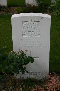 Dozinghem Military Cemetery - Wright, Sidney