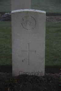 Louvencourt Military Cemetery - Bonner, James George