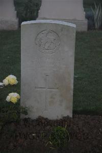 Louvencourt Military Cemetery - Broome, B W