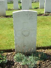 Louvencourt Military Cemetery - Christensen, Axel Bang