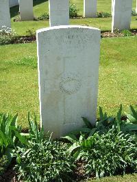 Louvencourt Military Cemetery - Cruickshank, Alexander