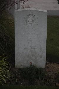Louvencourt Military Cemetery - Colquhoun, J R