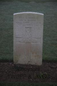 Louvencourt Military Cemetery - Dixon, Walter Horatio