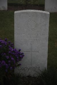 Louvencourt Military Cemetery - Evans, Charles Robert