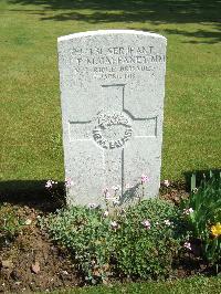 Louvencourt Military Cemetery - Gaffaney, Peter Michael