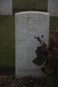 Louvencourt Military Cemetery - Lloyd, Samuel Ernest