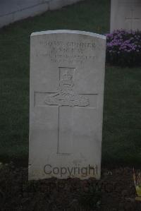 Louvencourt Military Cemetery - McKay, John