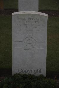 Louvencourt Military Cemetery - Thwaites, R
